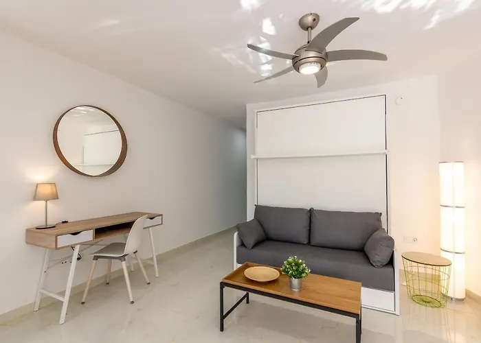 Parque Santiago 1 O005 * Playa de las Americas (Tenerife)